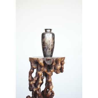 香川勝廣 片切彫純銀花瓶　M178 