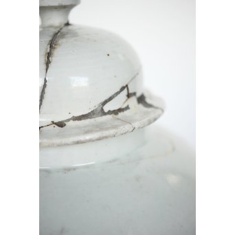 古伊万里白磁 沈香壺　P171 