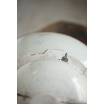 古伊万里白磁 沈香壺　P171 