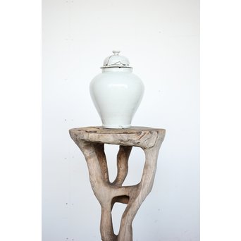 古伊万里白磁 沈香壺　P171 