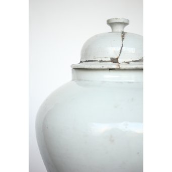 古伊万里白磁 沈香壺　P171 