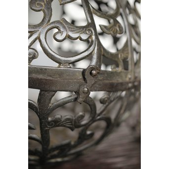 球体唐草文銅照明/灯籠　A1987 