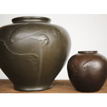 峰雲 金象嵌鯉 花瓶　M189 