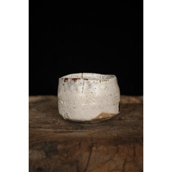 倣 荒川豊蔵 絵志野茶碗　P180 