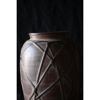 竹巻の壺/花生　P183 