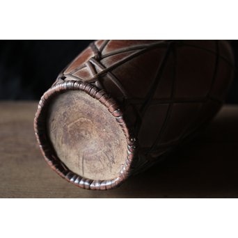 竹巻の壺/花生　P183 