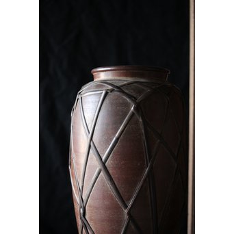 竹巻の壺/花生　P183 