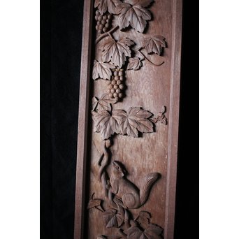 作家物 葡萄に栗鼠 木彫額　X211 