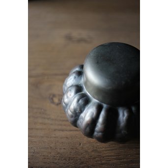 皆川堂 鎚起銅器 瓜型茶入　M198 