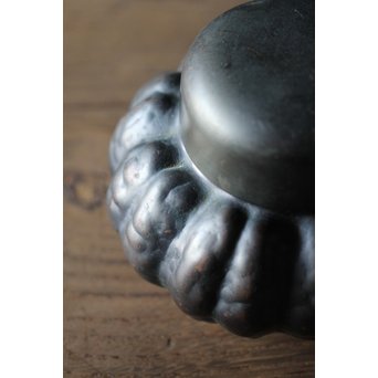 皆川堂 鎚起銅器 瓜型茶入　M198 