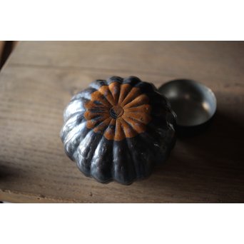 皆川堂 鎚起銅器 瓜型茶入　M198 