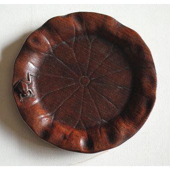 蓮葉に蛙 在銘木彫盆　X217 