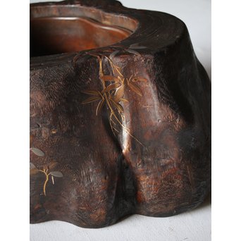 蒔絵刳貫火鉢　Q102 