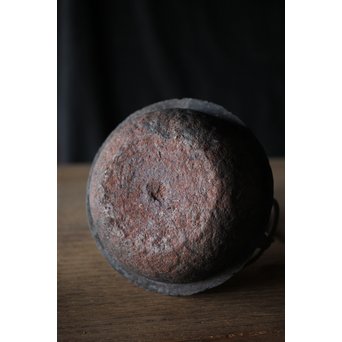 十四代 釜師 名越昌廣 時代 環摘古銭文蓋 提梁 羽付形 鉄瓶　M201 