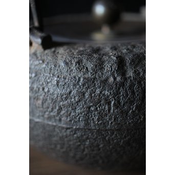 釜師系 千鳥銀象嵌蓋 平丸形鉄瓶　M202 