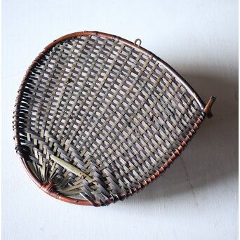 本間一秋 一メ 竹編色紙掛　U210 