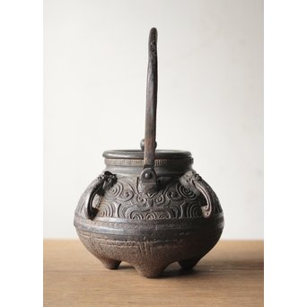 金龍堂 大国造 饕餮紋鉄瓶/湯沸　M204 