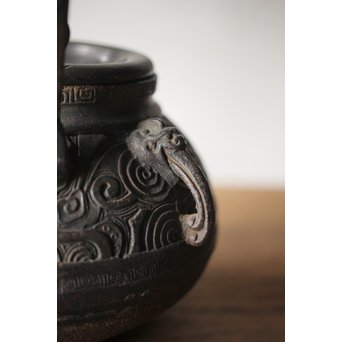 金龍堂 大国造 饕餮紋鉄瓶/湯沸　M204 