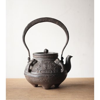 金龍堂 大国造 饕餮紋鉄瓶/湯沸　M204 