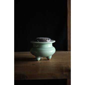 二代 諏訪蘇山 純銀火屋 青磁袴腰香炉　P188 