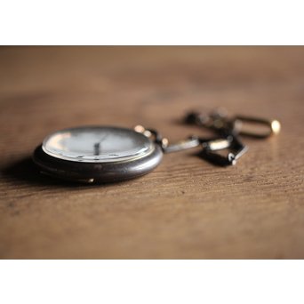 MOVADO 鉄外装 金象嵌アンティーク懐中時計　M208 