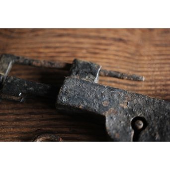 小ぶり和鉄錠前　M209 