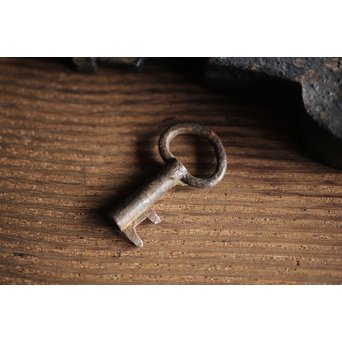 小ぶり和鉄錠前　M209 