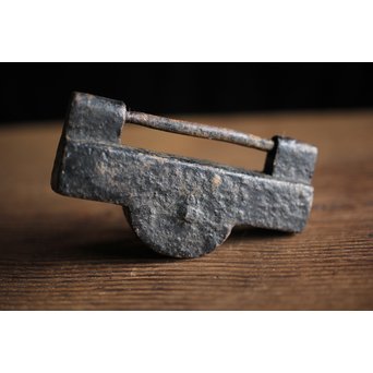 小ぶり和鉄錠前　M209 