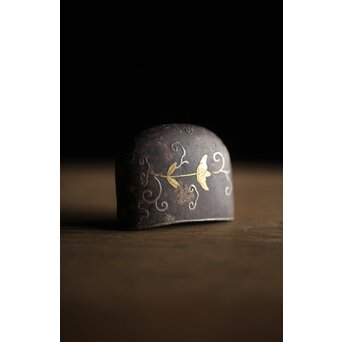 刀装具 金銀象嵌鉄打出柄金具　M210