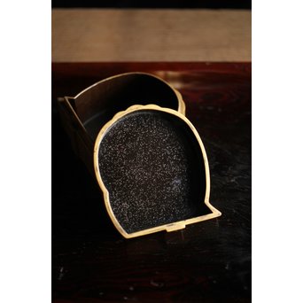 蕪型蒔絵香合　Q107 