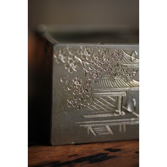 十世 中川浄益/淳三郎 喜見城毛彫 銀升/ぐい呑み 十二代 黒田正玄箱書　M213 