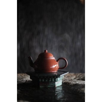 孟臣製 朱泥急須 宜興紫砂壷 昌記 55ml 梨式水平壺　P190