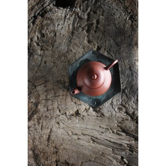 孟臣製 朱泥急須 宜興紫砂壷 昌記 55ml 梨式水平壺　P190 