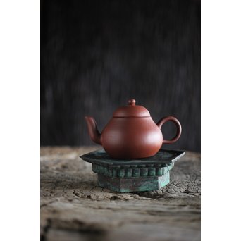 孟臣製 朱泥急須 宜興紫砂壷 昌記 55ml 梨式水平壺　P190 