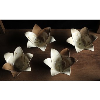 二代 宮川/真葛香山 乾山意 百合花椀 4客　P195 