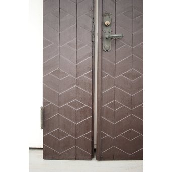 星型カットガラスの親子ドア　GD1291 