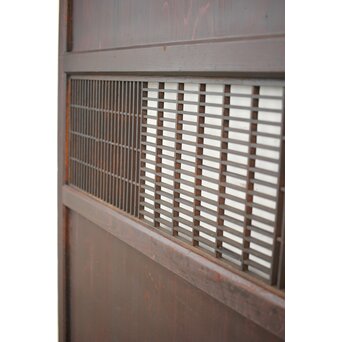 変わり障子枠の田舎風帯戸L 2枚1組　B990 とても細かい配列の組子障子枠　他に例を見ません