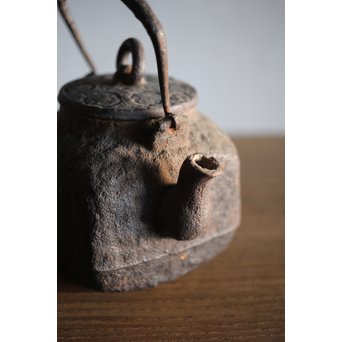 角型遊環付 小鉄瓶/急須　M215 