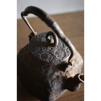 角型遊環付 小鉄瓶/急須　M215 