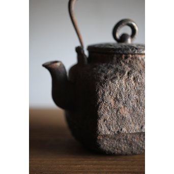 角型遊環付 小鉄瓶/急須　M215 