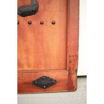 巾着金具の朱格子蔵戸　W996Y 