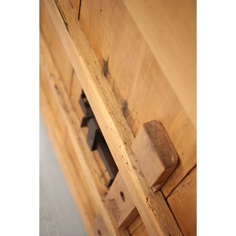 巾着金具の朱格子蔵戸　W996Y 