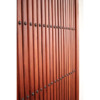 巾着金具の朱格子蔵戸　W996Y 