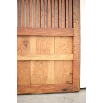 赤格子蔵戸　W997 