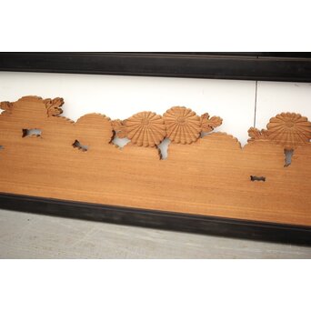 黒枠 菊彫欄間 2枚1組　R0010 