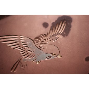 馬場勝乗 彫金額 『寒牡丹の図』扁額 共箱　M221 