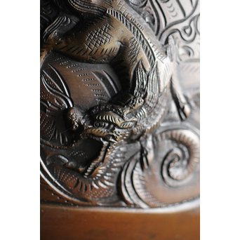 六代 角羽勘左衛門 羽廣屋造 龍鳳凰片切彫 宣徳火鉢瓶掛 一対　M222 