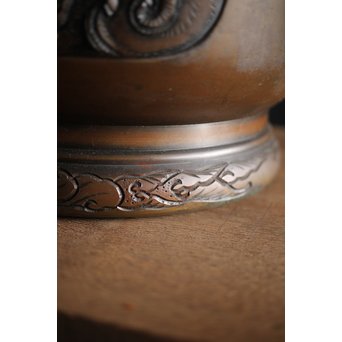 六代 角羽勘左衛門 羽廣屋造 龍鳳凰片切彫 宣徳火鉢瓶掛 一対　M222 