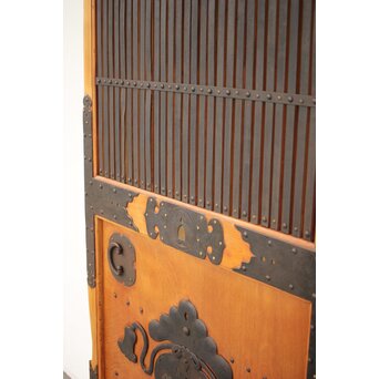 在銘 細身金具尽格子蔵戸　W001Y 