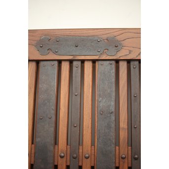 鉄金具尽 波兎と巾着金具 総欅格子蔵戸　W002Y 